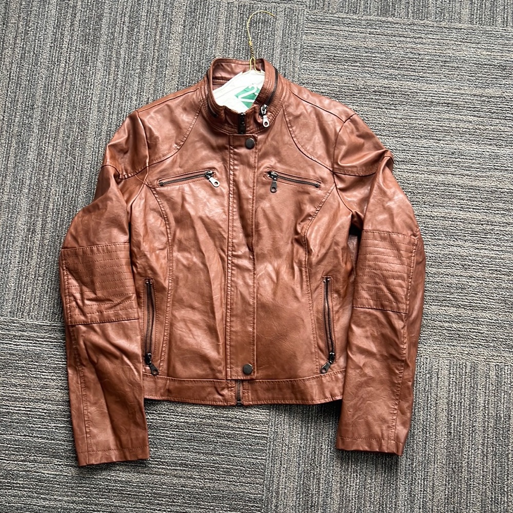 Never worn before Maralyn & Me brown leather jacket!!